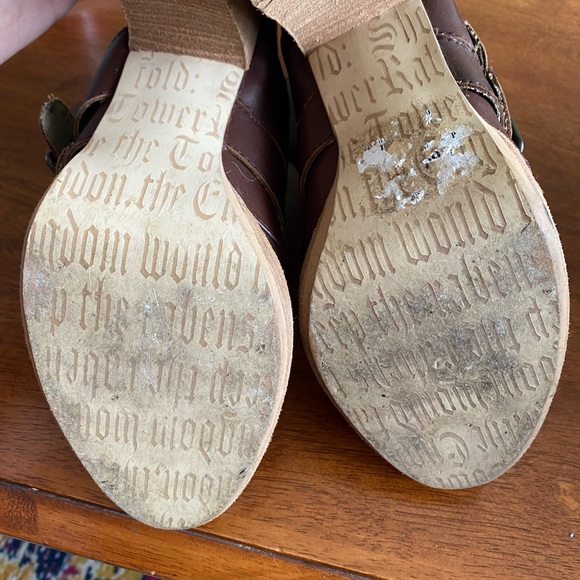 Boots - Picture 3 of 3